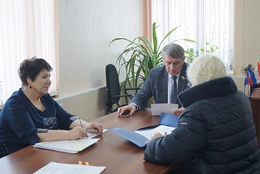 Число обращений по долгам за ЖКХ не уменьшается